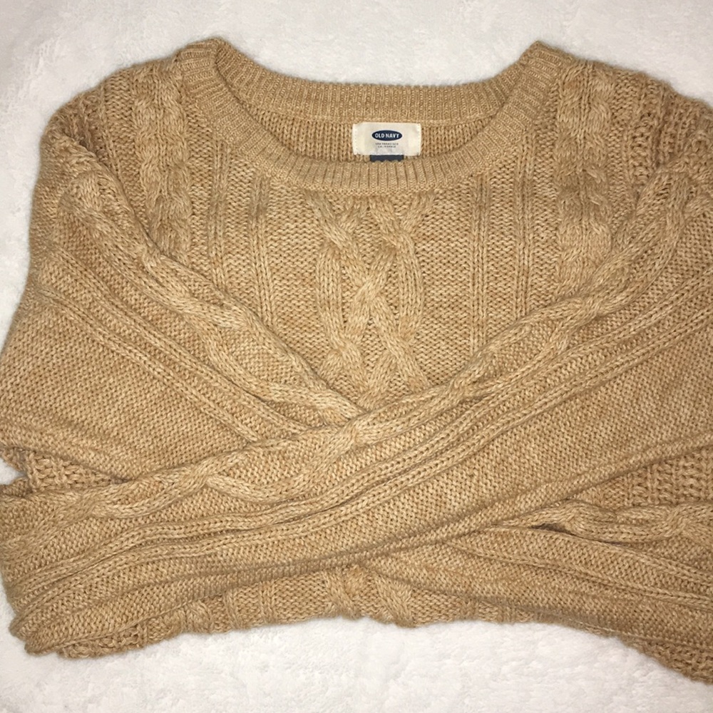 Old Navy beige knit sweater